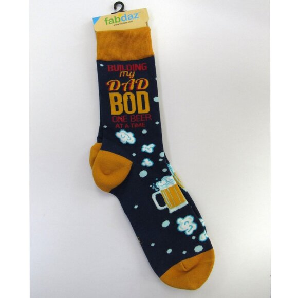 Fabdaz Men's Funny Novelty Socks  ~ Building My Dad Bod One Beer At A Time - Picture 1 of 1